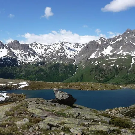 Le Queyrellin Hameau Des Chazals Hautes Alpes Chalet *